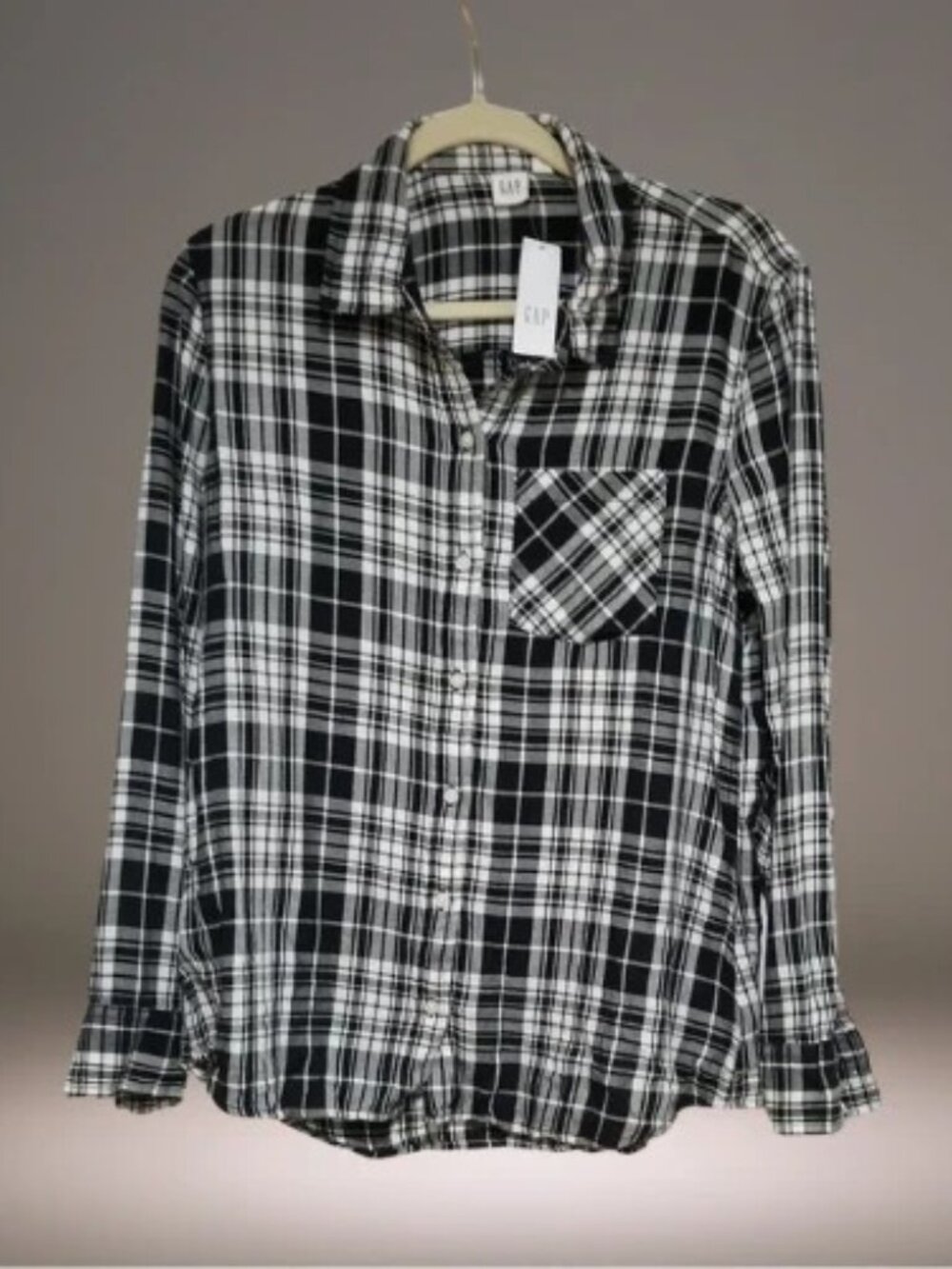 Gap Womens Large Black White Plaid Flannel Button Down Shirt NWT